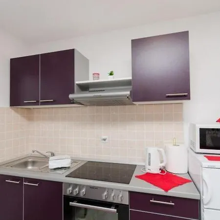 Ira - Comfort Studio With Terrace 3 Adults