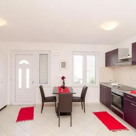 Ira - Comfort Studio With Terrace 3 Adults Apartament *